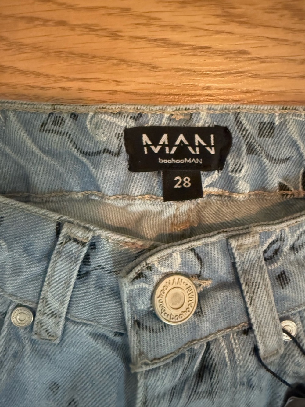 Paisley Print Light Blue Skinny Jeans - size 28 - Picture 2 of 4